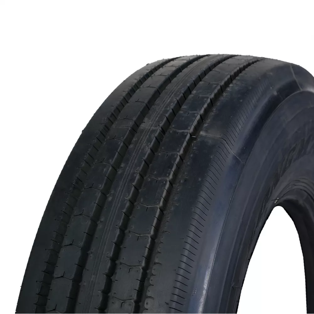 Грузовая шина 295/80 R22,5 Long March LM-216 18PR в Орле