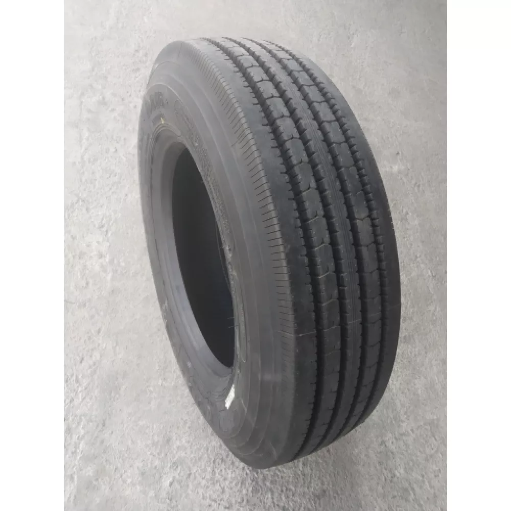 Грузовая шина 215/75 R17,5 Long March LM-216 16PR в Орле