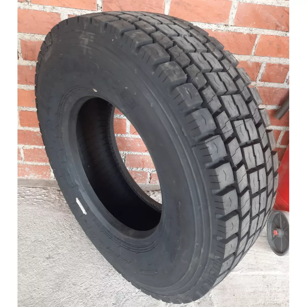 Грузовая шина 305/70 R19,5 Long March LM-329 18PR в Орле